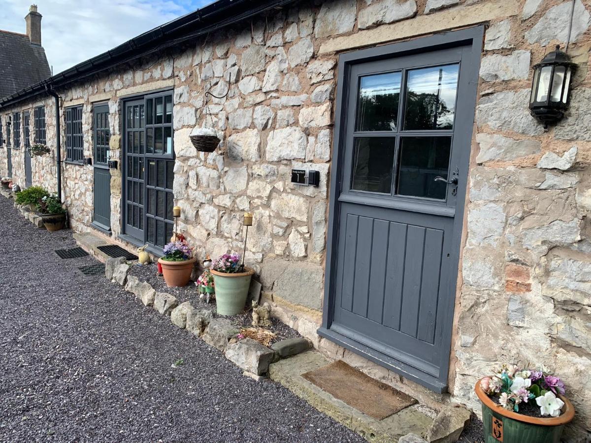 Dwylig Isa Holiday Cottages Rhuddlan Екстериор снимка