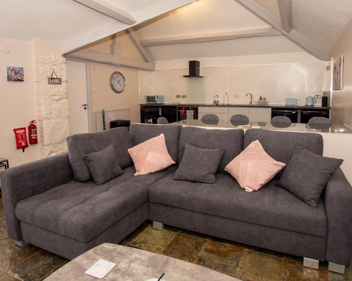 Dwylig Isa Holiday Cottages Rhuddlan Екстериор снимка