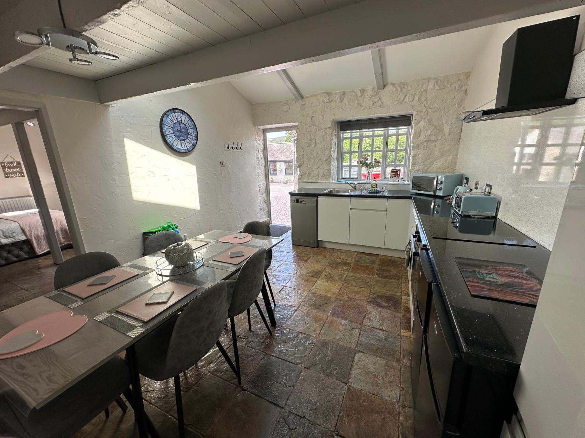 Dwylig Isa Holiday Cottages Rhuddlan Екстериор снимка