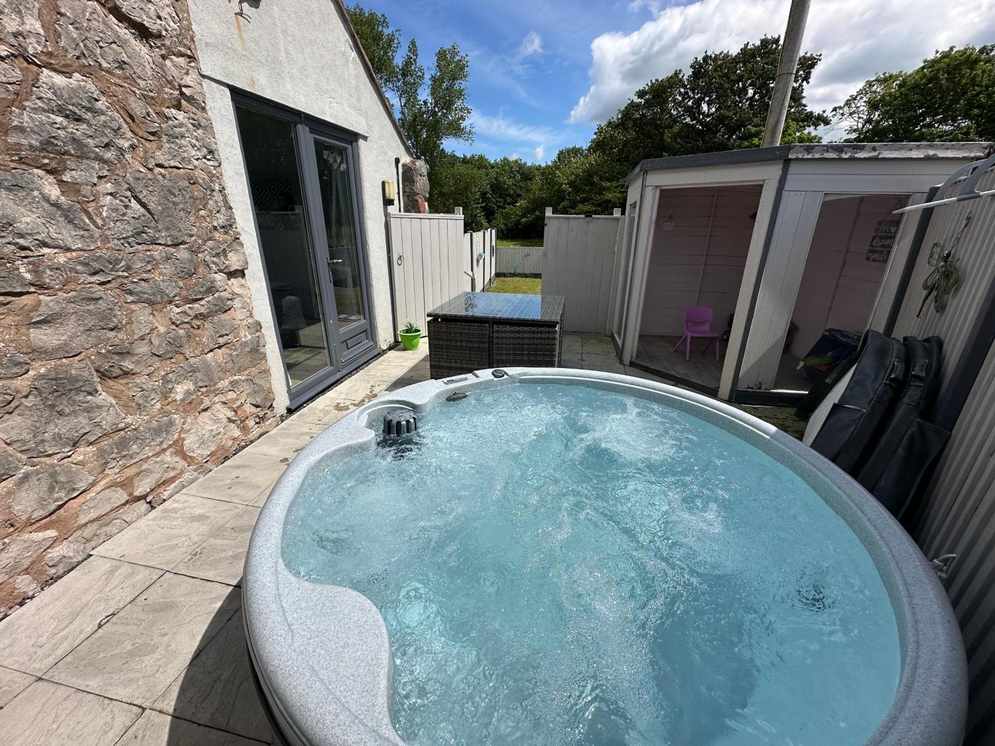 Dwylig Isa Holiday Cottages Rhuddlan Екстериор снимка